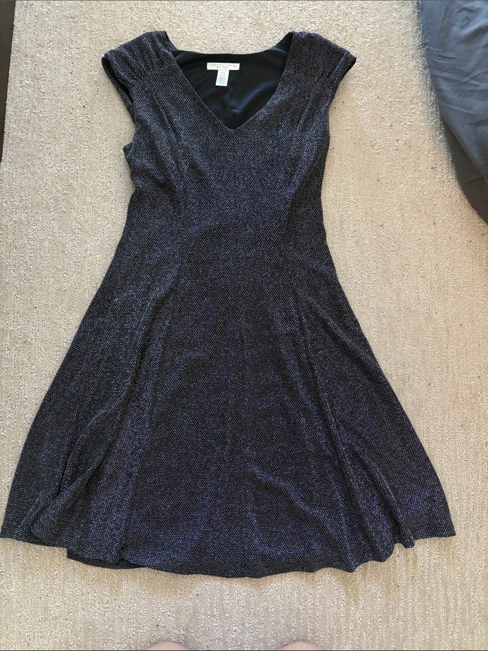London Times Sparkle V-Neck Midi Dress - Black & Blue